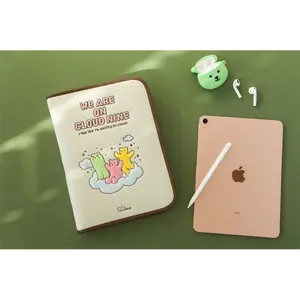 11" Jelly Bear iPad Pouch