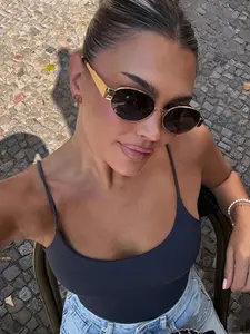 1pc Retro Oval Fashion Fashion Glasses, Women's Small Metal Frame Fashion Glasses, Women's Fashion Eyewear, Beach Accessory, Basic Autumn/Winter Outfit, Business Casual, Summer Beach Vacation, Outdoor, Travel Gift, Retro Oval Frame,Back To School Season