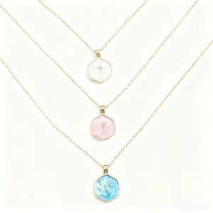 Women's 14K Gold Plated Cross Necklace - Exquisite and simple gold-plated cross pendant, elegant and hypoallergenic brass material