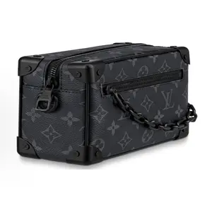 Pre-owned Louis Vuitton Black Taiga Soft Trunk Shoulder Crossbody Bag