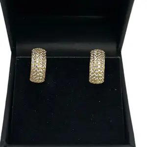 14kt Gold Earrings - Perfect for Any Occasion