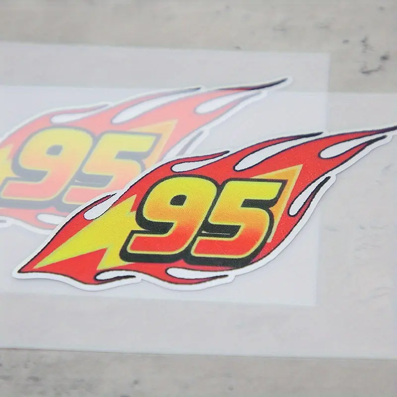 2PCS/SET Flame Number "95" Car Sticker for Car Body/Motorcycles, Motorcycle Stickers, Highlight Racing Anime Style, Inject Racing Passion DNA, Trendy Decoration, Vehicle Exterior Decoration, Automotive Decals, Decal for Cars