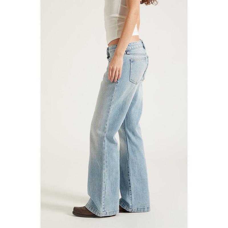 Pacsun Women's Charlie Low Rise Baggy Bootcut Jeans Light Blue