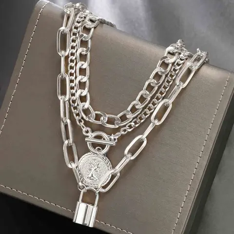 Women's Alloy Pendant Layered Necklace Set with Round Disc Design, Dainty Jewelry for Women, Casual Style Necklaces, Perfect Gift Idea