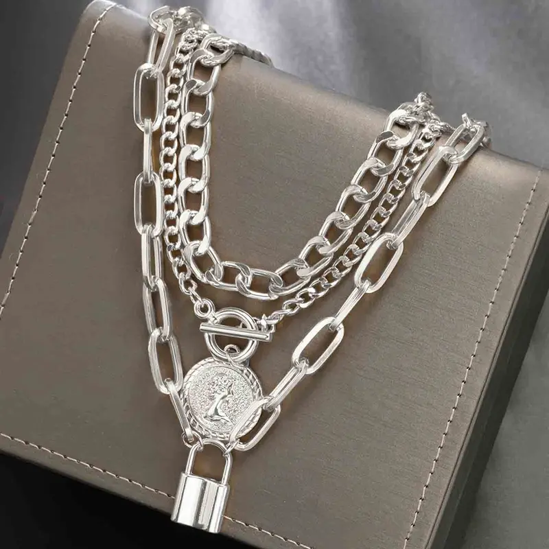 Women's Alloy Pendant Layered Necklace Set with Round Disc Design, Dainty Jewelry for Women, Casual Style Necklaces, Perfect Gift Idea