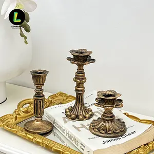 3PCS Ins Premium Sense Retro Gold Candlestick Ornament Photo Props Living Room Dining Table Atmosphere Candlestick Base Vintage Bronze Candle Holder Set Home Decor Ideas