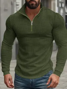 Men's solid color quarter zip pullover, waffle texture, comfortable and slim fit, Fitted, suitable for casual wear or semi-casual occasions, men' fashion long sleeve base layer, Army Green, Knitwear