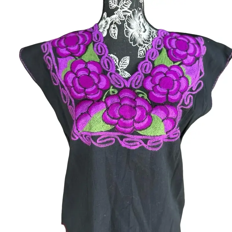 Beautiful Mexican traditional woven Cholula blouse. Woven with flowers over manta fabric. Blusa bordada mexicana artesanal. Birthday gift for her coquette mom handmade made in Mexico clothes.