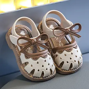 Baby Boys Girls Sandals Summer Girls Plastic Waterproof Soft Bottom Non-Slip Toddler Sandals 0-1-2-3 Years Old