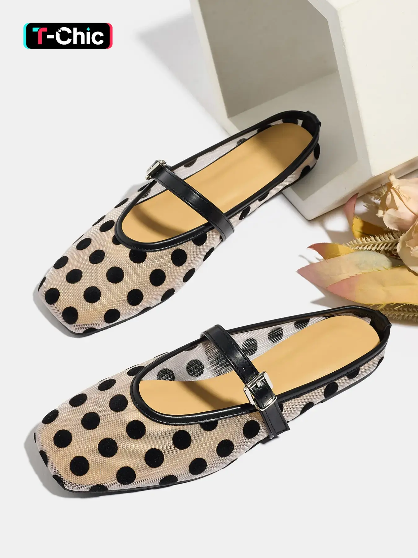 Women's Casual Polka Dot Pattern Strappy Summer Flat Sandals, Breathable Slip-On Mesh Shoes for Summer Vacation and Beach, Lightweight Flats