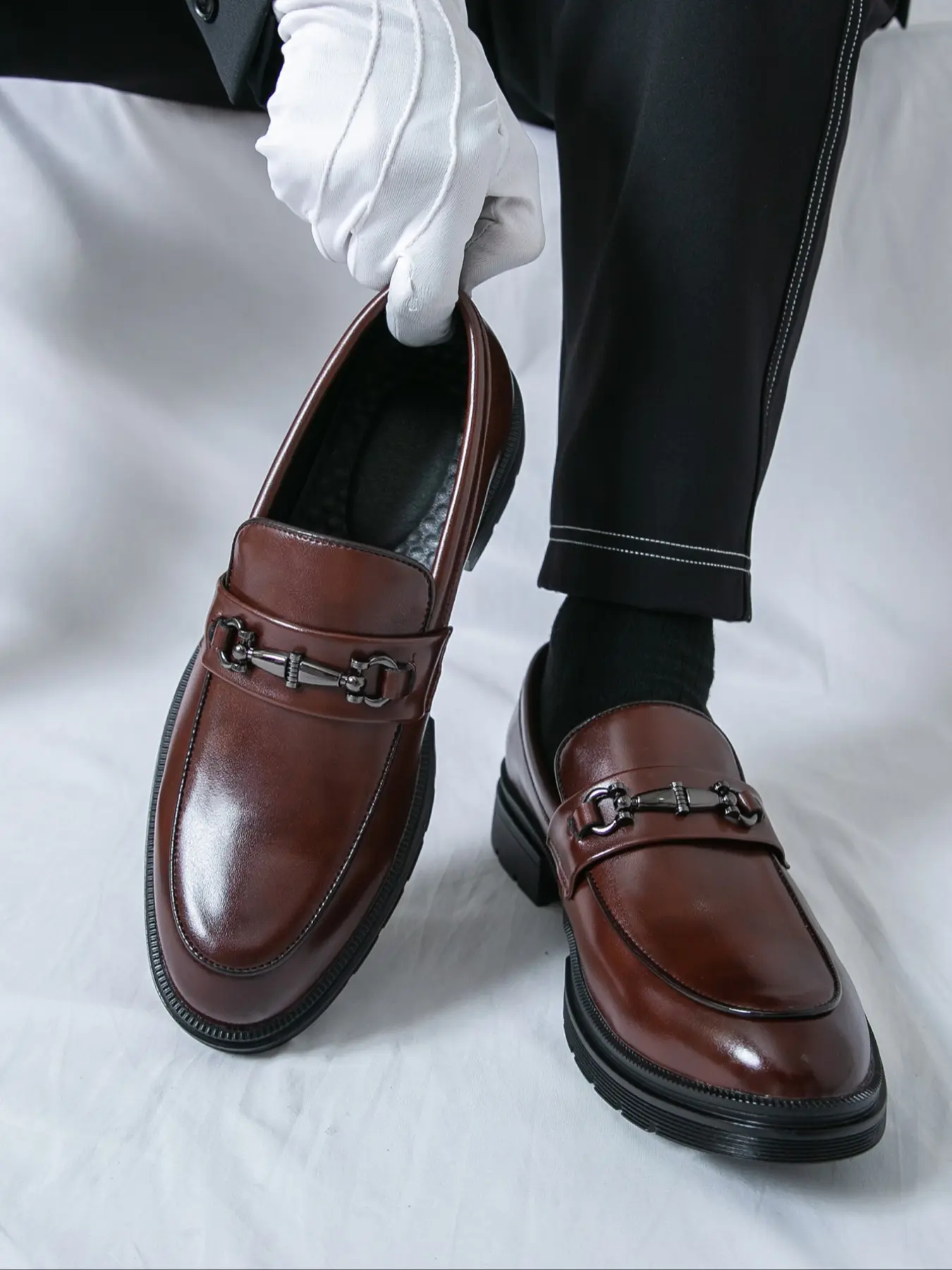 Men's Leather Loafers Slip-On Casual Formal Business Shoes, Perfect for Parties, Night Out, Office, Wedding, Outdoor, Fashionable Groom Dress Shoes