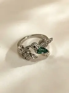 Vintage Forest-Style Green Diamond Hummingbird Open-Finger Ring – A versatile accessory with a bohemian, nature-inspired vibe – Perfect for dates, Valentine’s Day and festive gifts