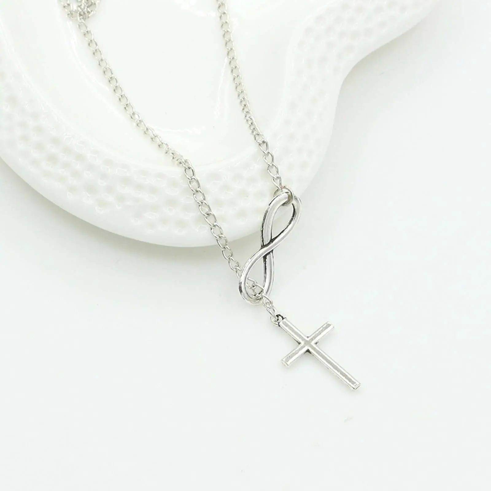 Unisex Silver Cross Pendant, Long Flowing Chain & Link Clavicle Necklace, Women's Sliding Jewelry for Daily Matching