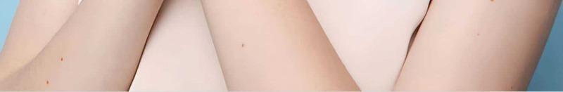 Soccer-shaped Bluetooth speaker with LED light, portable wireless speaker for sports, outdoor activities, and gifts