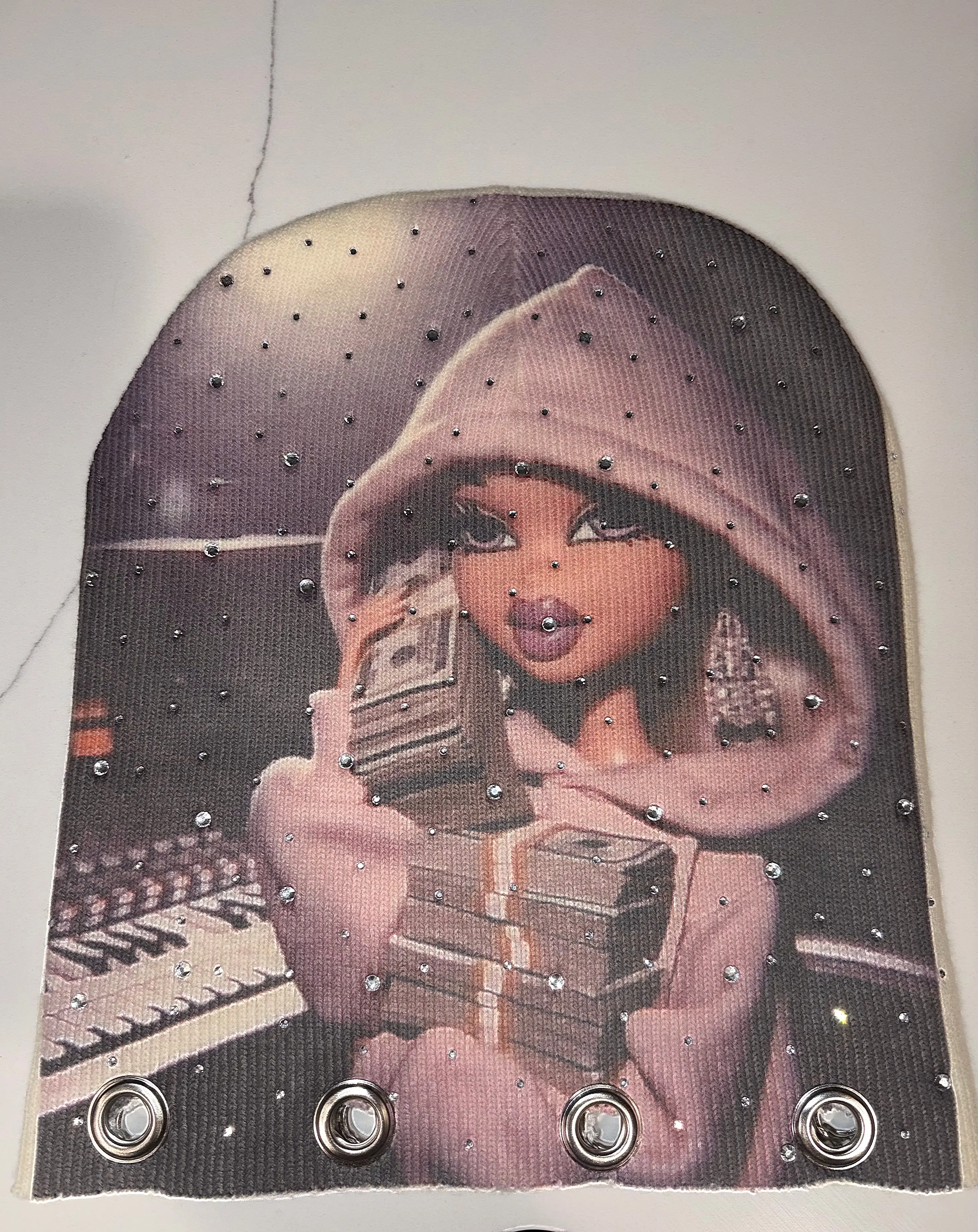 Bratz money doll diamond beanie