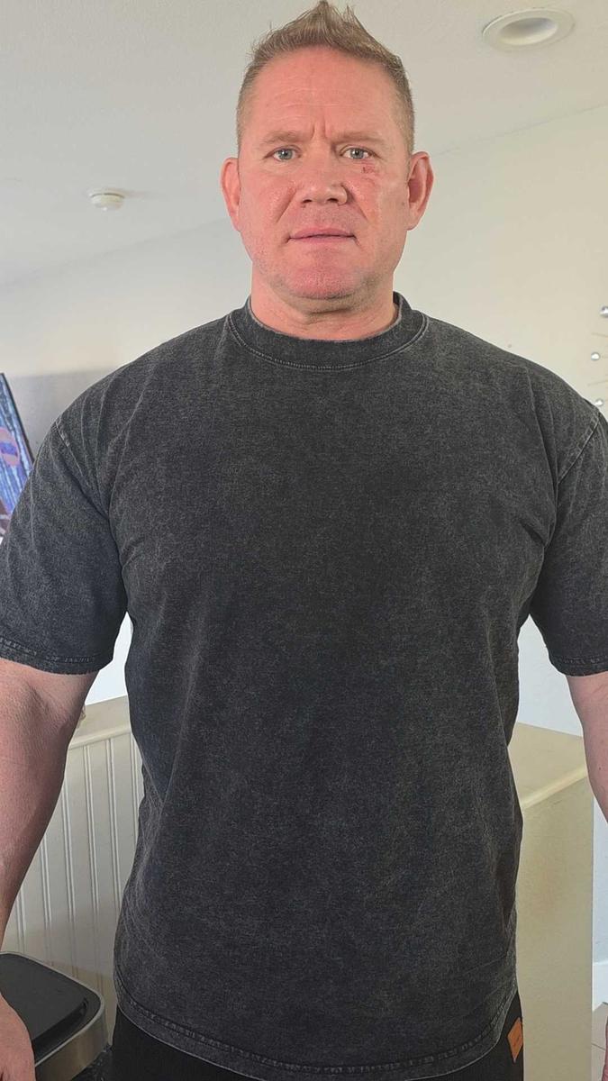 Item: Black+Grey+Coffer+Green, XL