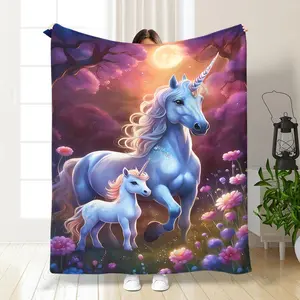 Unicorn Pattern Blanket, 1 Count Soft Comfortable Warm Throw, Air-conditioned Room Blanket, Warm Nap Blanket for Home & Office & Travel