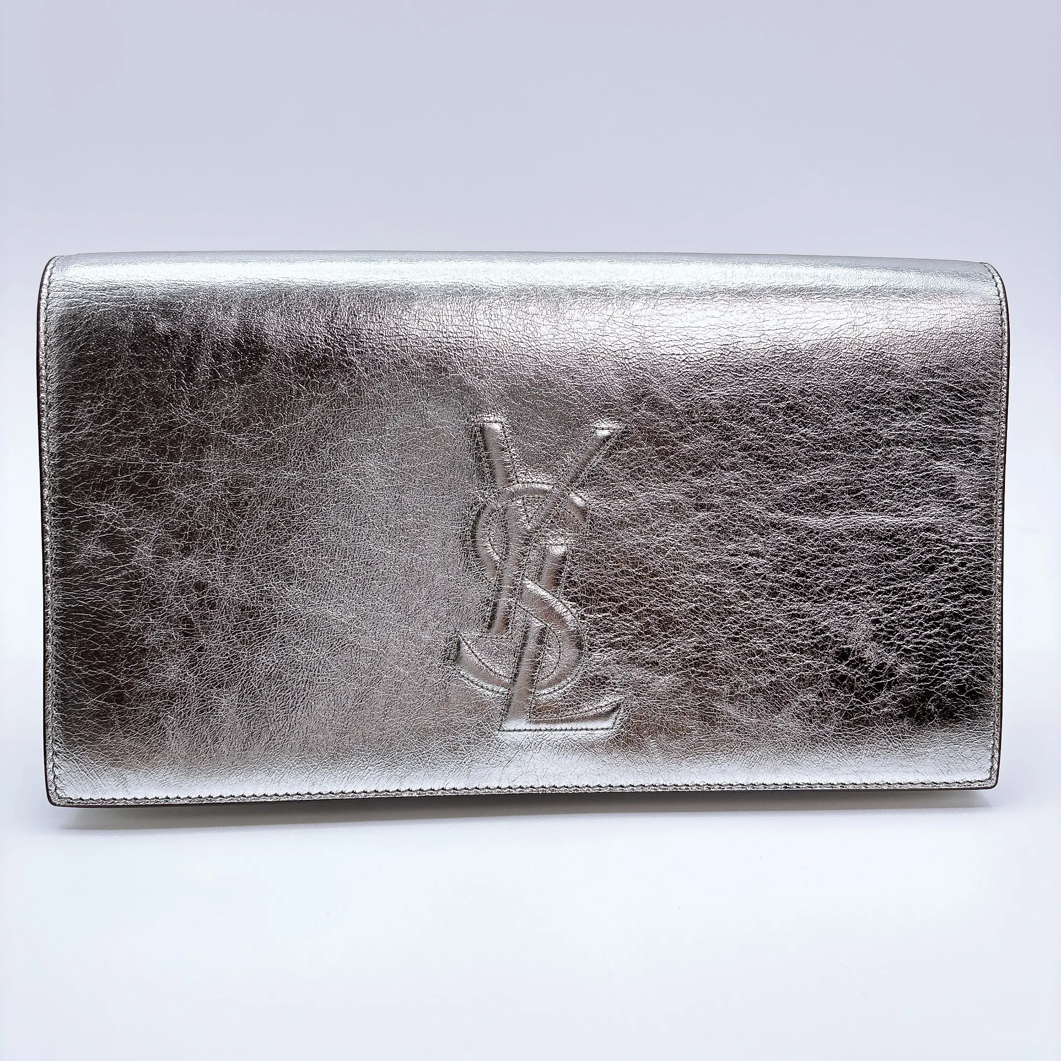 Pre-owned Yves Saint Laurent YSL Saint Laurent Bellechasse Metallic Silver Clutch