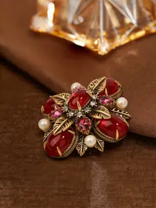 A vintage floral brooch made of fashionable red agate, diamonds, and pearls, suitable for daily wear, vacation dates, and other occasions, and also a delightful and exquisite small gift.