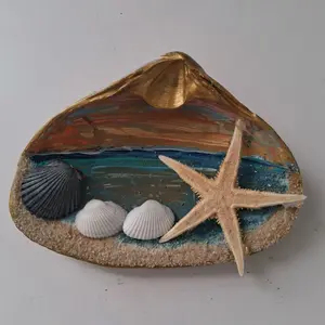 Hand painted Clam Shells Coastal Beach Vacation Decor