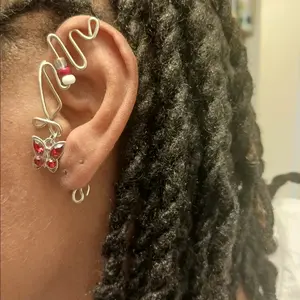 Sarah Wire Ear Cuff