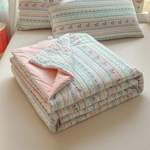 Blue Fair Isle Carousel Print Summer Lightweight Quilt in Bubble Gauze, Lightweight Bedding: A soft, skin-friendly air-conditioning quilt and summer cooling blanket, perfect for summer bedrooms, offices, living rooms, and home relaxation