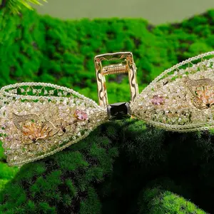 Laurel Goddess Claw Clip