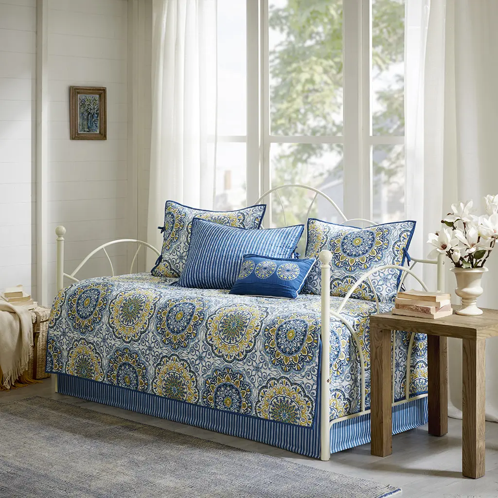 6 Piece Reversible Daybed Cover Set