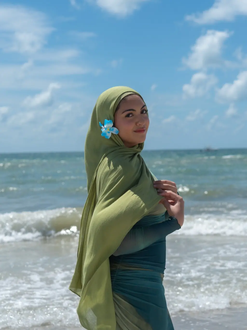 Palm Green Modal Hijab