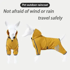 Can pull the dog's four-legged raincoat. It is waterproof and suitable for large, medium, and small-sized dogs. This is a pet's clothing for going out in rainy days.