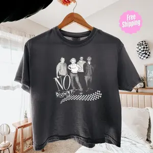 Vintage Band Style Graphic Crop Tee Retro Music Aesthetic Boxy Shirt