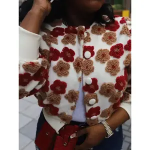 Women’s fitted coat woven from floral jacquard with a front button closure; casual long-sleeve round-neck outerwear for daily wear; ladies’ clothing suitable for all seasons