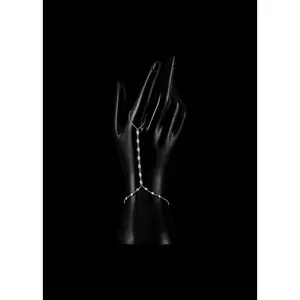 Electra Hand Chain
