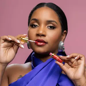 Dife Lipgloss - Blendable Glitter for Flawless Radiance