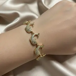 Elegant Gold-Plated Bracelet with Delicate Dolphins Charms - Perfect for Everyday Wear and Special Occasions! Size 6.5/7.5
