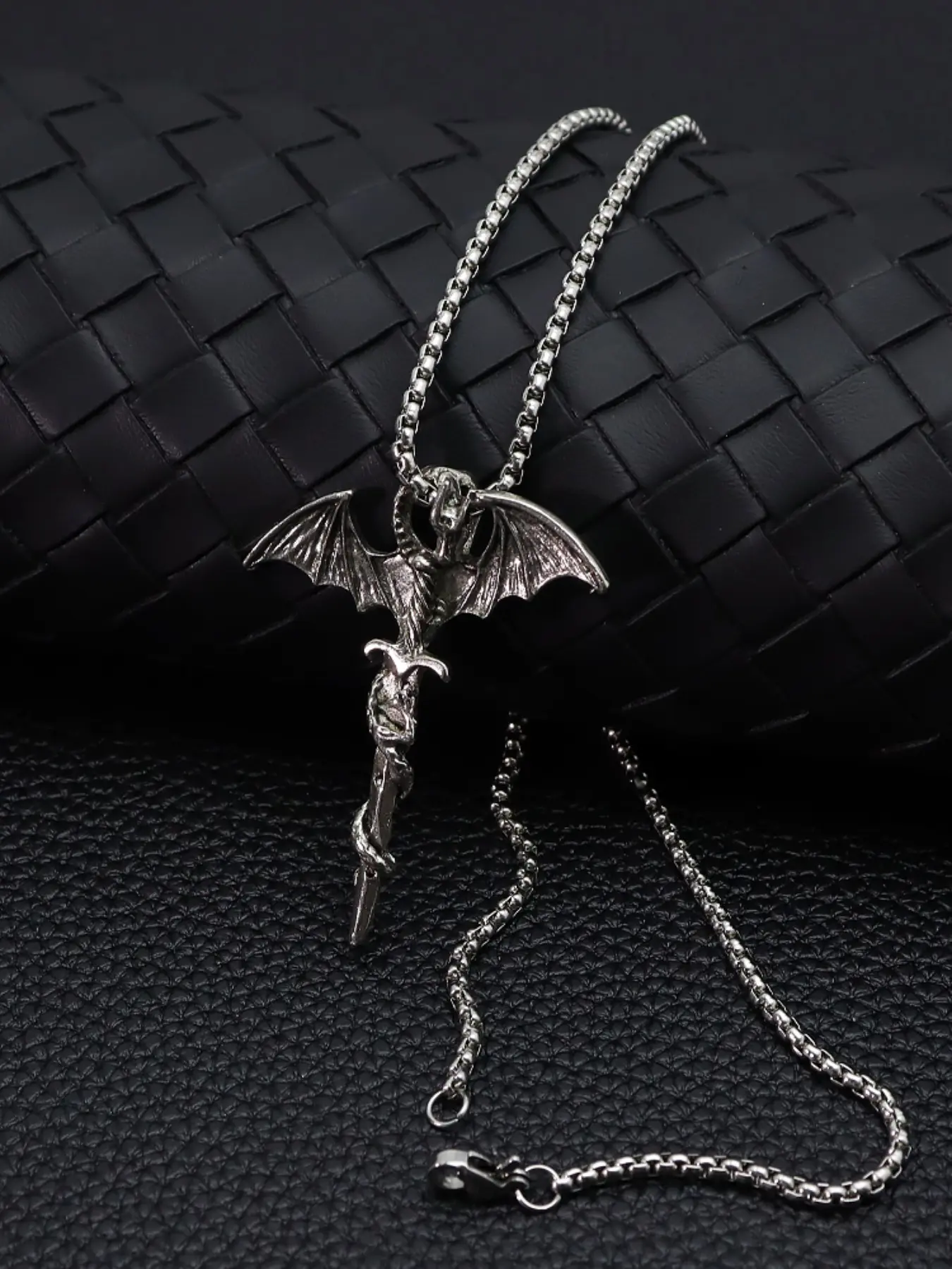 Punk Design Dragon Sword Stainless Steel Necklace, Zinc Alloy Pendant, Perfect for Daily Streetwear, Hip Hop Jewelry, Unique Fashion Accessory, Versatile Accessory, Fashion Statement