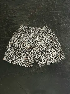 Trendy Leopard Print Men's Drawstring Casual Shorts, Elastic Waist, Breathable Fabric, Perfect for Beach Vacations, Gym, Daily Streetwear, Fashionable Summer Shorts