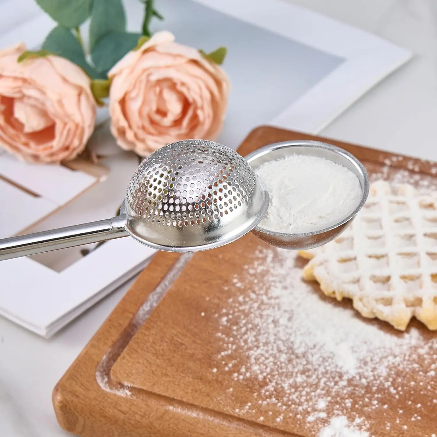 Stainless Steel Long-Handle Push-Action Flour Duster - Functional Powdered Sugar Shaker, Baking Utensil, Kitchen Gadget, Baking Supply