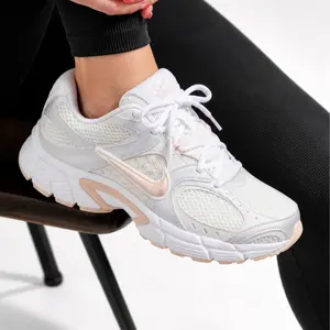 Nike V5 RNR Summit White Slit Red HQ7901-110 Women's Fashion Sneaker New