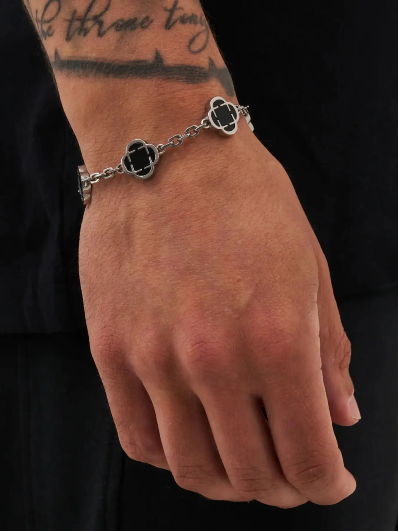 Iced Chics 16mm Four-Petal Flower Bracelet, Perfect Gift, Christmas Gift, Stainless Steel Bracelet, Elegant Jewelry Accessory, Stainless Steel Bangle, Stainless Steel Wrist, Fashionable Bracelet, Flower Design Bracelet, Fashionable Bracelet Style