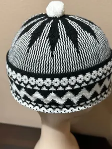 Men's Black Knitted Zigzag Kufi Hat, Traditional Turkish Taqiyah Cap for Daily Islamic Prayer, Breathable & Lightweight, S-M Size Modest Clothing