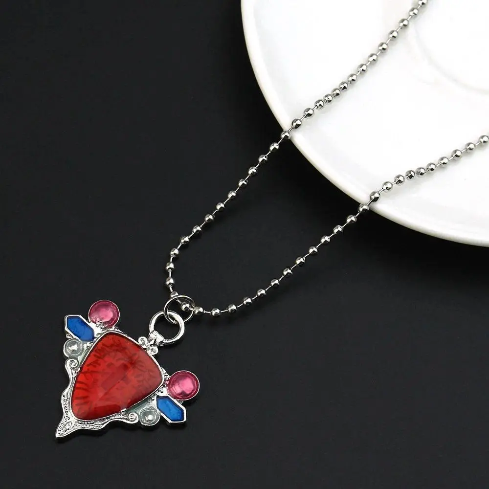 Anime JOJOS BIZARRE ADVENTURE Necklace Red Stone Of Aja Cosplay Pendant Necklace Chain Choker Necklaces Charms Jewelry Women Men
