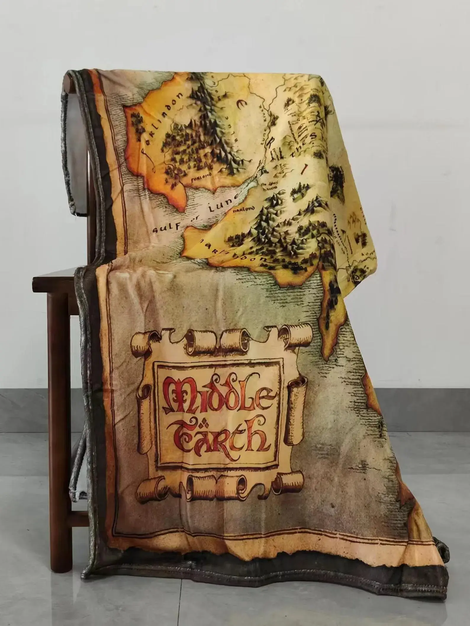 Vintage Middle Earth Map Fleece Blanket Map of Middle Earth Fan Gift For LOTR Fans Fleece Blanket, Middle Earth Blanket
