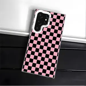 Checkerboard Pink & Black Vibe Retro Phone Case for SAMSUNG GALAXY S22 S23 S24 S25 FE ULTRA PLUS Hard TPU PET PC Black White Stylish Gift Ideas Anti-drop Cellphone Protective Shell Shockproof Protector Mobile Phone Cover