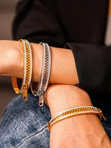 Stainless Steel Zipper Shape Bracelet Bangles Premium High Quality Bracelet For Women Fashion Bracelets 18k Gold Plated Waterproof No Tarnish Women's Statement Bracelets Bangle
