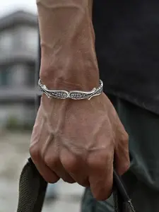 Angel Wings Bracelet European Vintage Adjustable Fit Feather Motif Men's Jewelry, Elegant Alloy Material, All Seasons Accessory