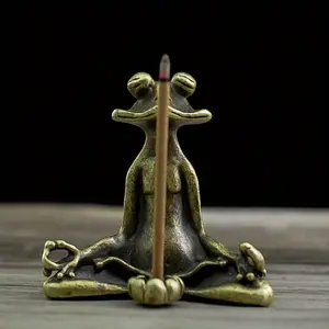 Elegant Metal Kung Fu Frog Incense Holder, Meditation Frog Decorative Figurine, Yoga Mediation Sleep Rest Use, Desktop Ornament Small Decoration