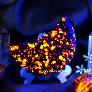 Natural Large Yooperlite Crescent Moon Glows Under UV Flame Stone Chakra Reiki Mineral Specimens Home Desktop Decor Ornament