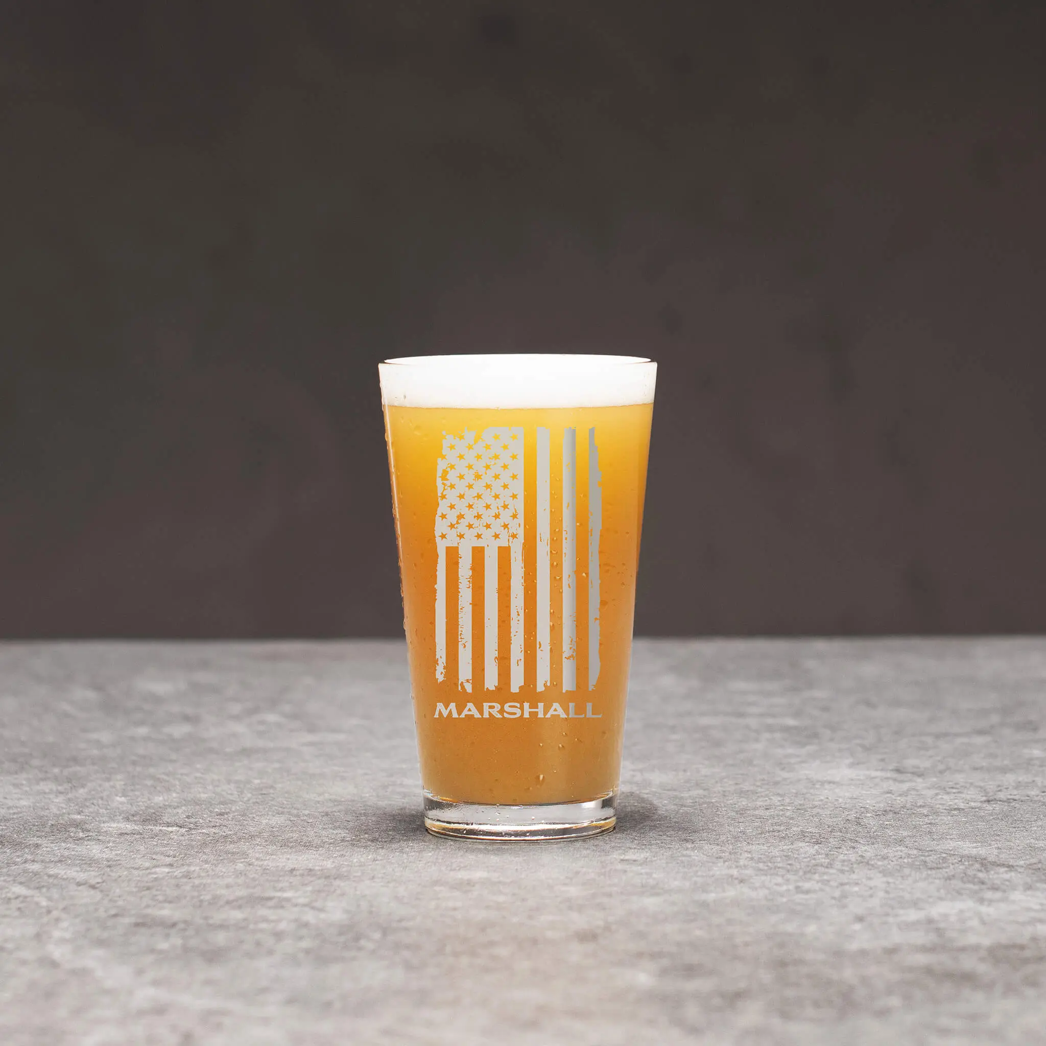 Personalized Pint Glass - Customizable Design with Unique Features and Designs
