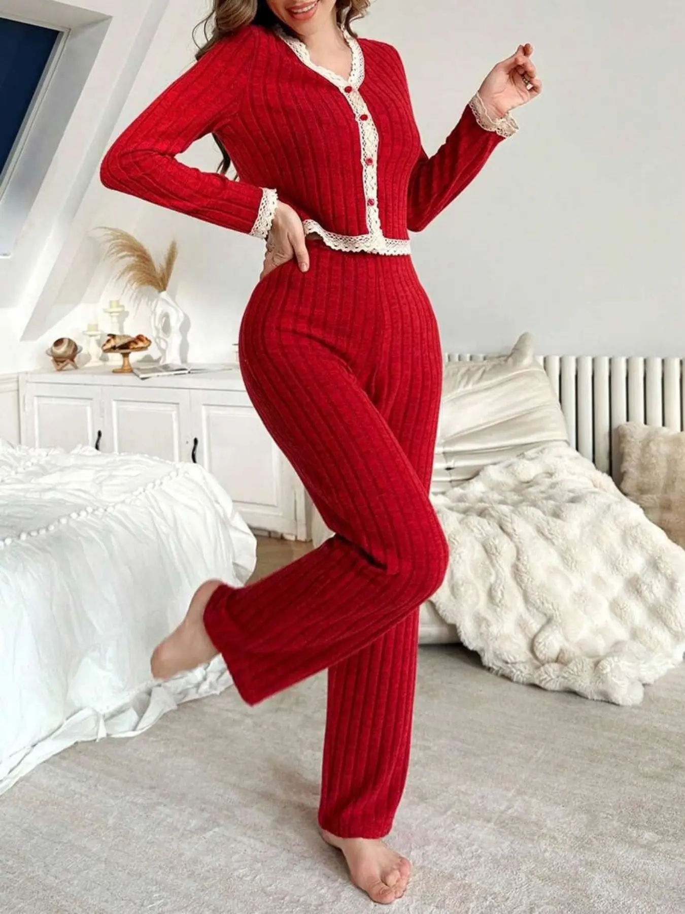 Valentine's Day Women's Sleepwear Set Loungewear, V-Neck Colorblock Lace Long Sleeve Top and Pants, Casual Warm Pajamas for Fall & Winter